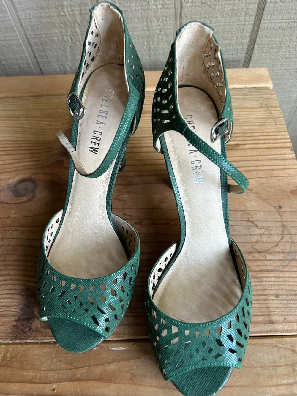 Chelsea Crew Liza Green Peep-Toe Laser Cut High Heel Sandals - Women size 8